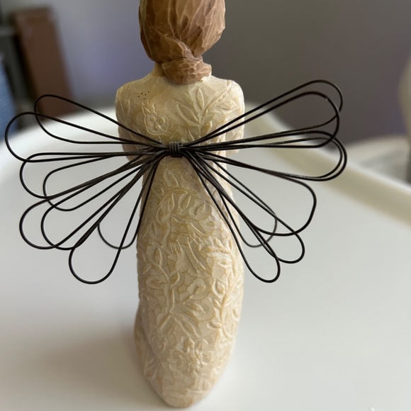 Willow Tree - Rememberance - Picture 2 of 3